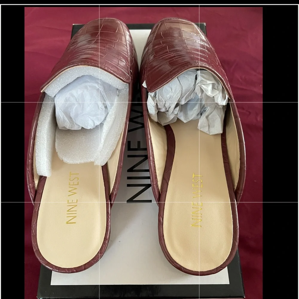 NINE WEST LOAFER MULES - Picture 2 of 4